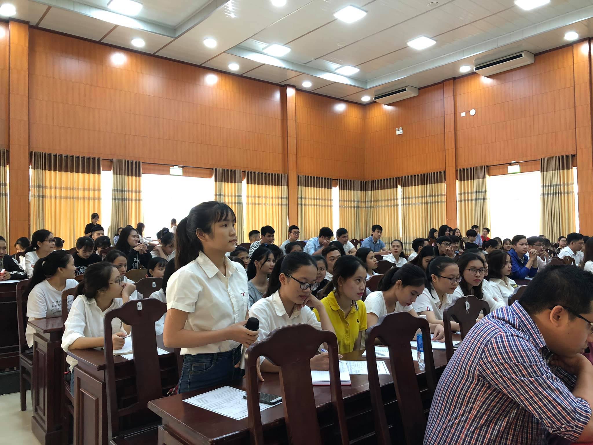 OABI tổ chức chương trình Vietnam Digital 4.0 cùng GOOGLE & trường ĐH Kinh Tế 3